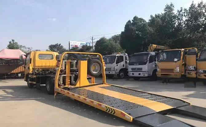 钱塘区汽车中途维修案例